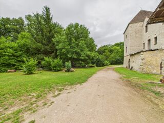  Maison � vendre 8 pi�ces 312 m�