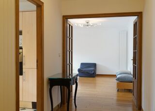  Appartement à louer 4 pièces 119 m²