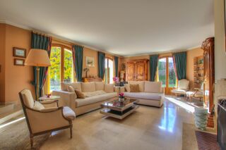  Maison � vendre 8 pi�ces 295 m�