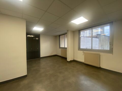 Local professionnel de 25 m&sup2; sur LIMOGES ! 400 87000 Limoges