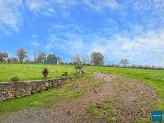  Maison  vendre 8 pices 250 m