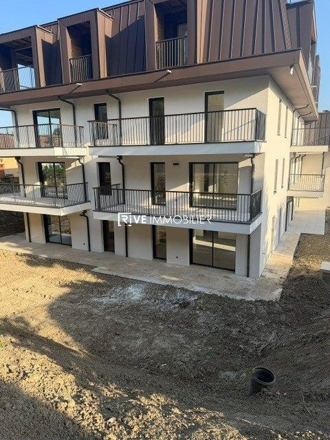   EVIAN- T3 rdj de 66.68m� � 1650eur cc Appartement - 3 pi�ce(s) - 67 m�
