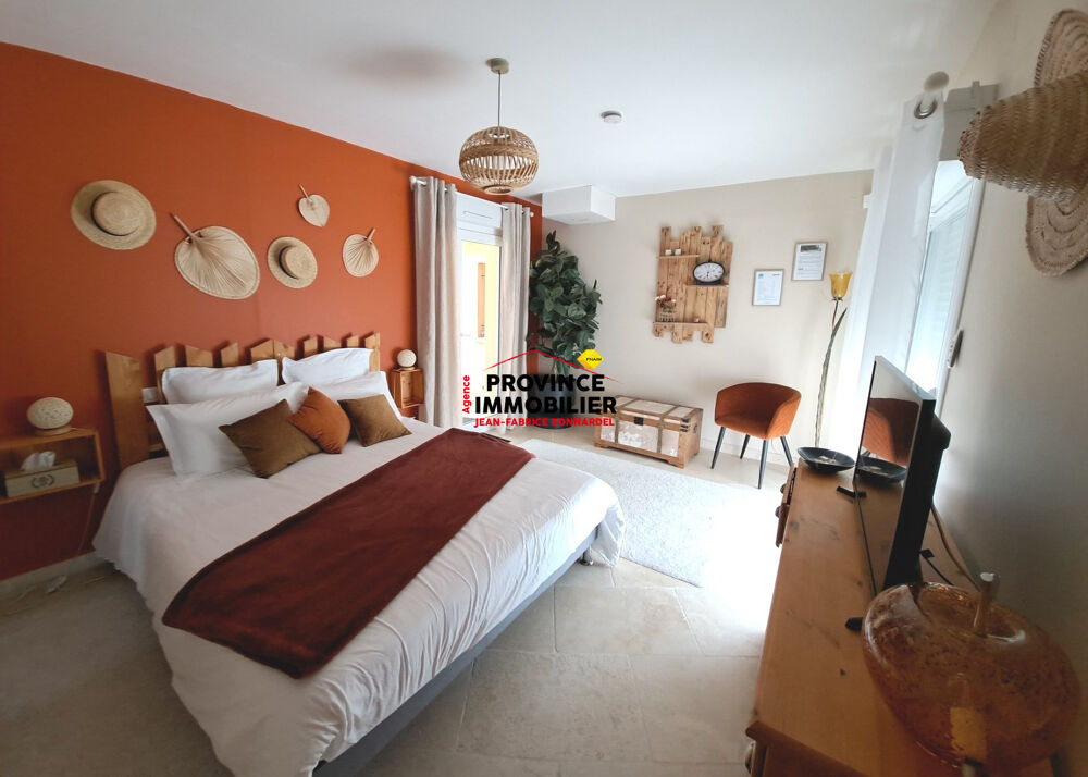 Vente Maison Un havre de paix avec piscine et potentiel locatif : une opportu Suze-la-rousse