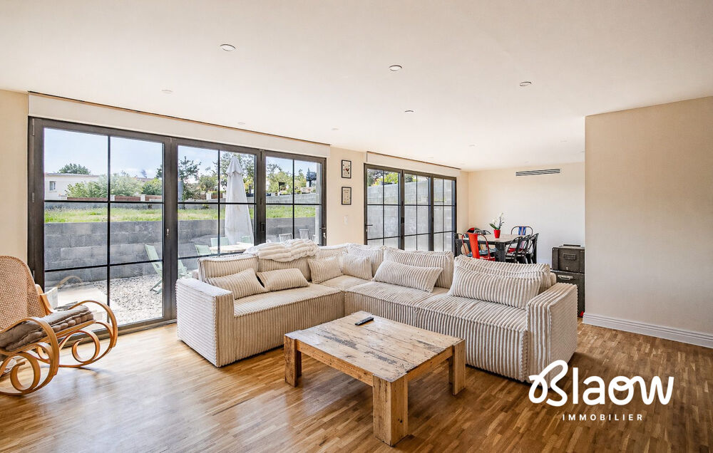 Maison 225 m² à vendre à Saint-Martin-la-Plaine