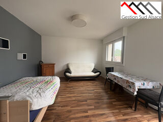  Appartement à louer 1 pièce 26 m²