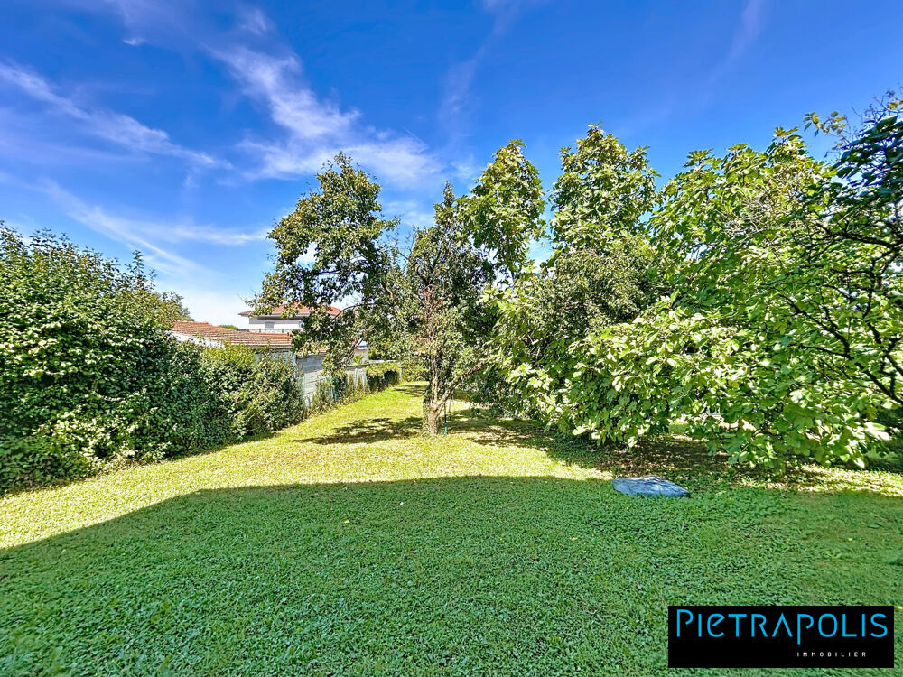 Vente Terrain Terrain constructible plat d'environ 770m² Décines-charpieu