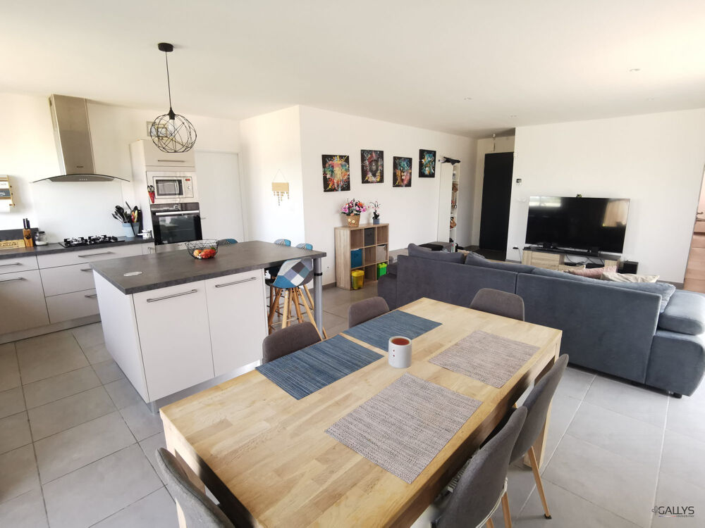 MÉDIS  Maison contemporaine de plain-pied de 2018  3 cham