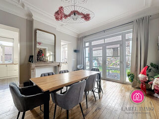  Maison � vendre 10 pi�ces 250 m�