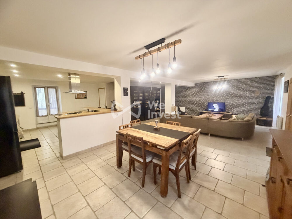 Maison ancienne de caractère  157 m²  Jardin clos  D?
