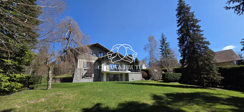   LE CHAMBON SUR LIGNON Maison T8 200 m2 sur 4455m2 de terrain con Maison - 8 pi�ce(s) - 200 m�