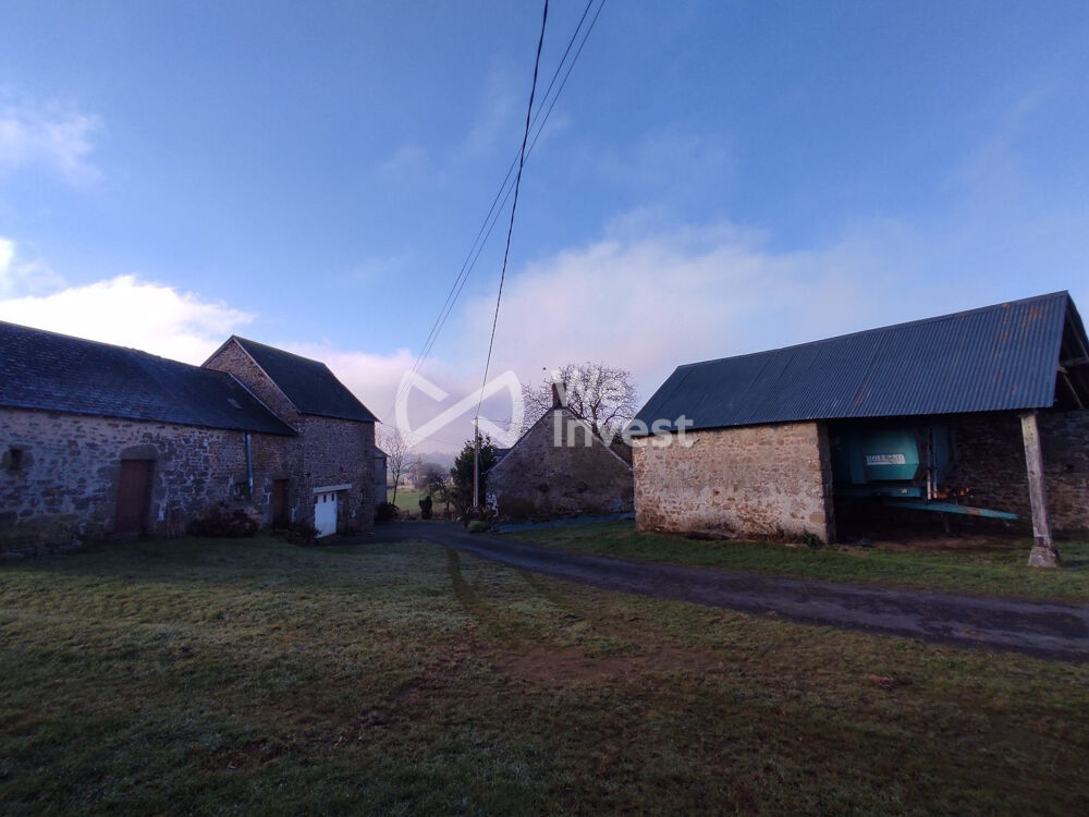 Vente Maison Corps de ferme avec dépendances – terrain à Izé Bais