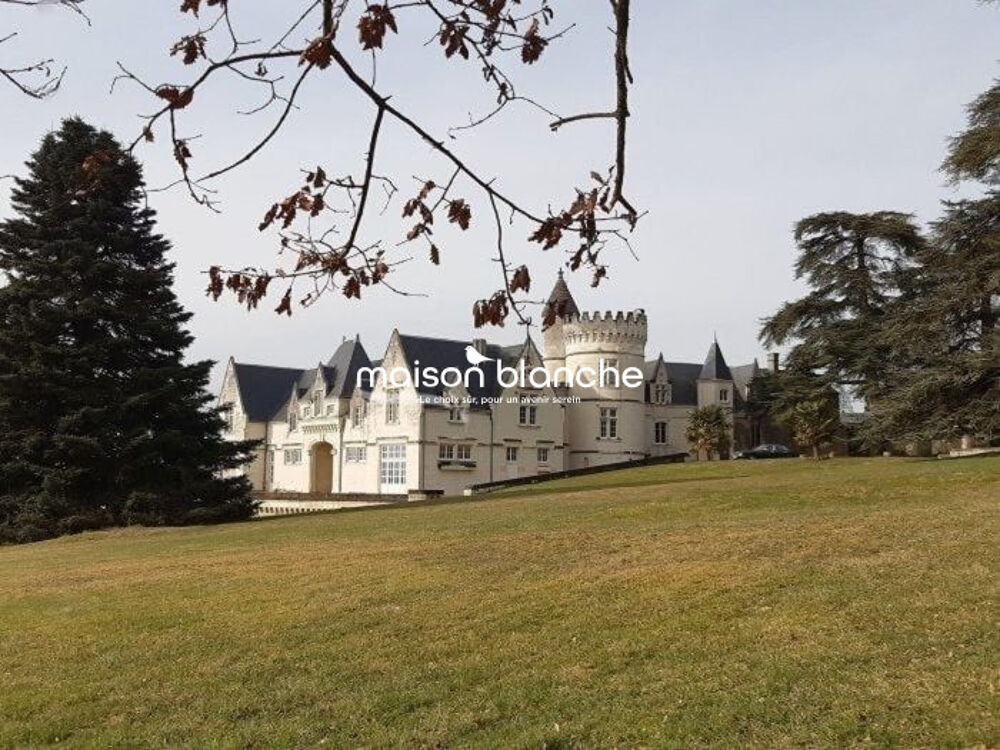 Maison 13 pièces 864 m² · à Saumur · 864 m² · 4 368 000 €