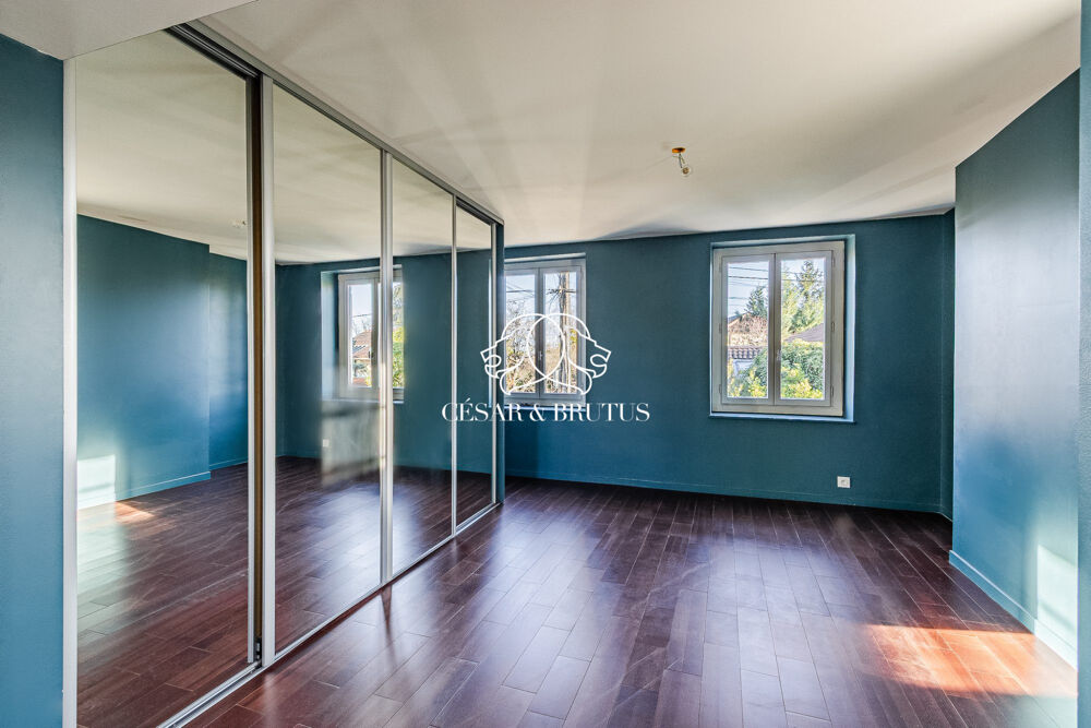 à vendre  Maison Tassin-la-Demi-Lune (69160)