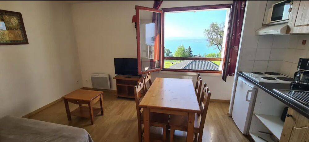Location Appartement Appartement- 2 pièces- 26m2 Evian les bains