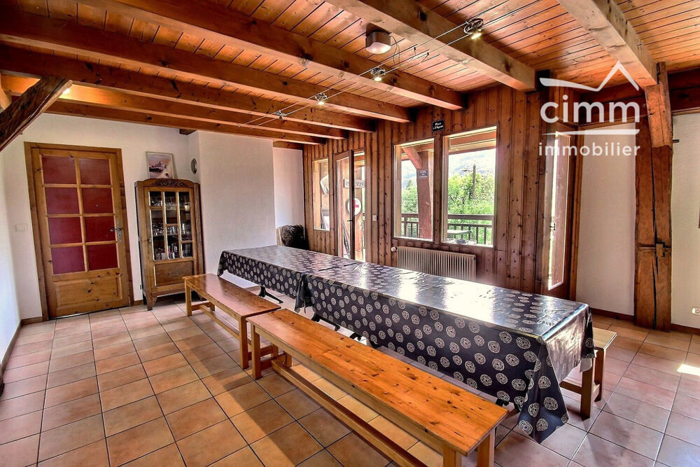 A VENDRE AUTHENTIQUE FERME SAVOYARDE 6 CHAMBRES SAMOËNS (74340)