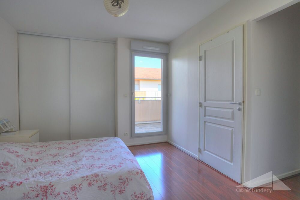 à vendre  Maison Prévessin-Moëns (01280)