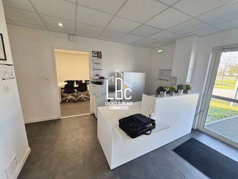   Ancenis - À louer 406 m² bureaux et entrepôt 