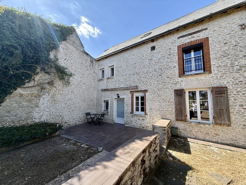 Coup de coeur  Maison en pierre de 150 m², terrain sans vis-