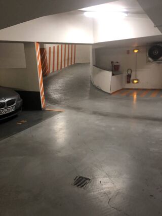 Parking / Garage � louer 12 m�