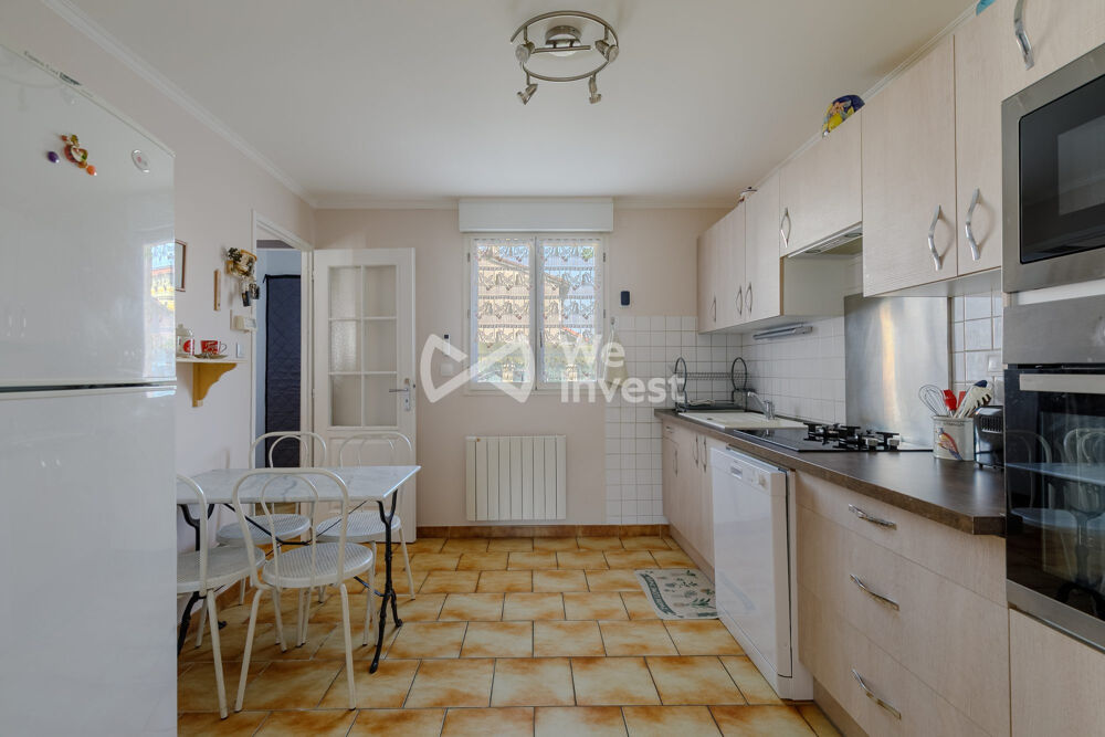 Vente Maison EXCLUSIVITÉ – MAISON INDIVIDUELLE 132M2 DE SURFACE UTILE RARE Vaulx-en-velin