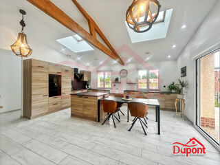  Maison � vendre 10 pi�ces 245 m�