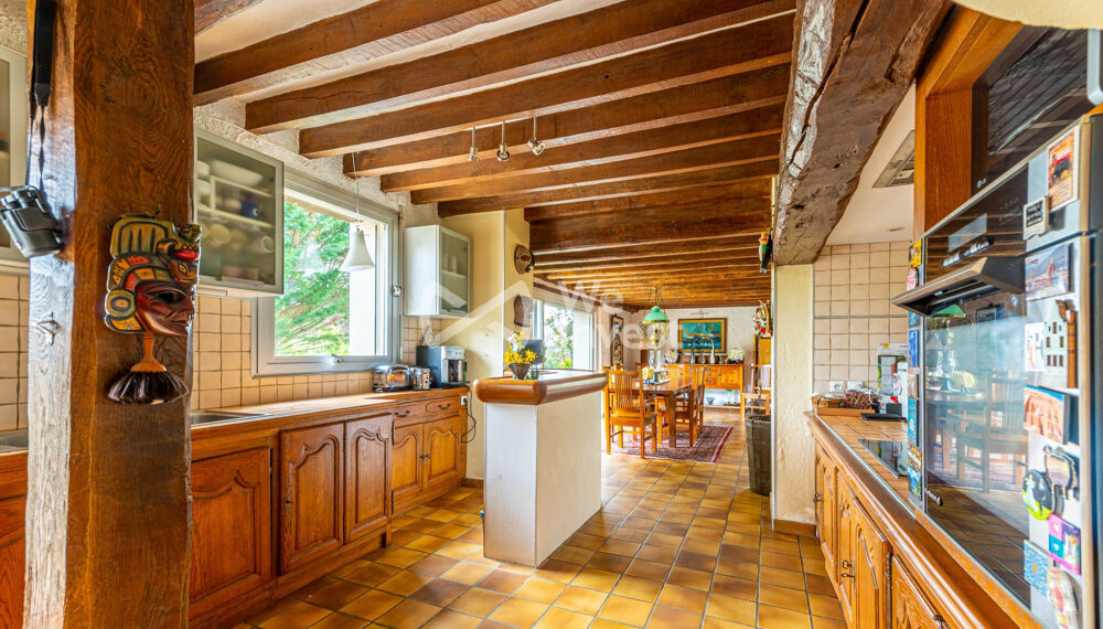 MAISON DE CARACTERE - 5371 m² - DEPENDANCE
