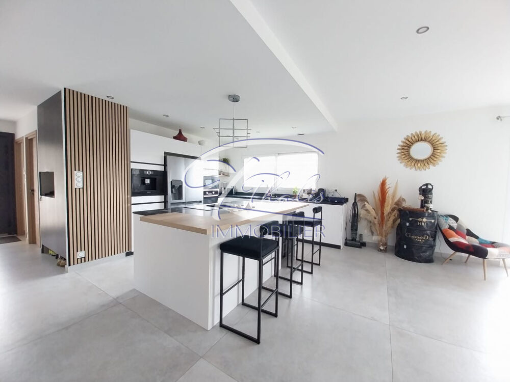 � vendre  Maison Montussan (33450)