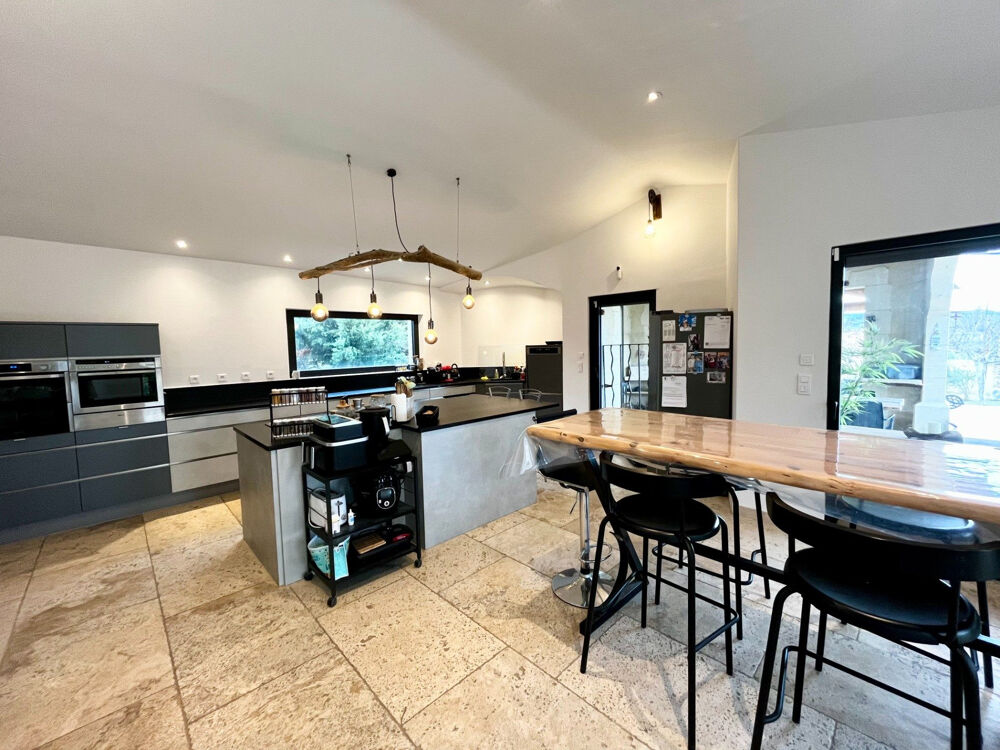 à vendre  Maison Sainte-Cécile-les-Vignes (84290)