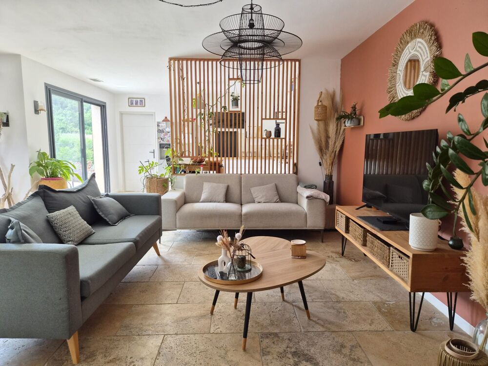 Vente Maison Villa(2021) de 138m² sur 963m² de terrain Montmirat