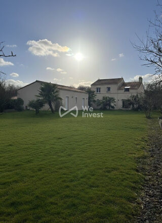  Maison à vendre 12 pièces 254 m²