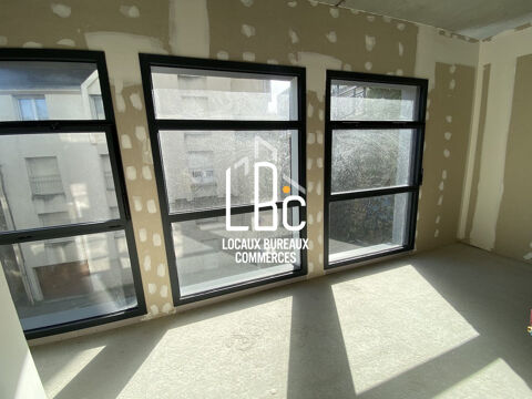 Nantes - A louer Local professionnel 75 m2 1375 44000 Nantes