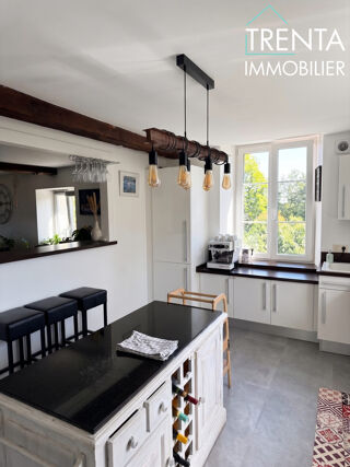  Appartement à vendre 6 pièces 140 m²