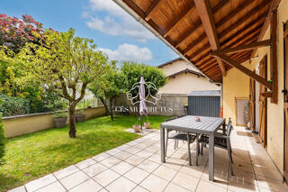  Maison  vendre 15 + pices 367 m