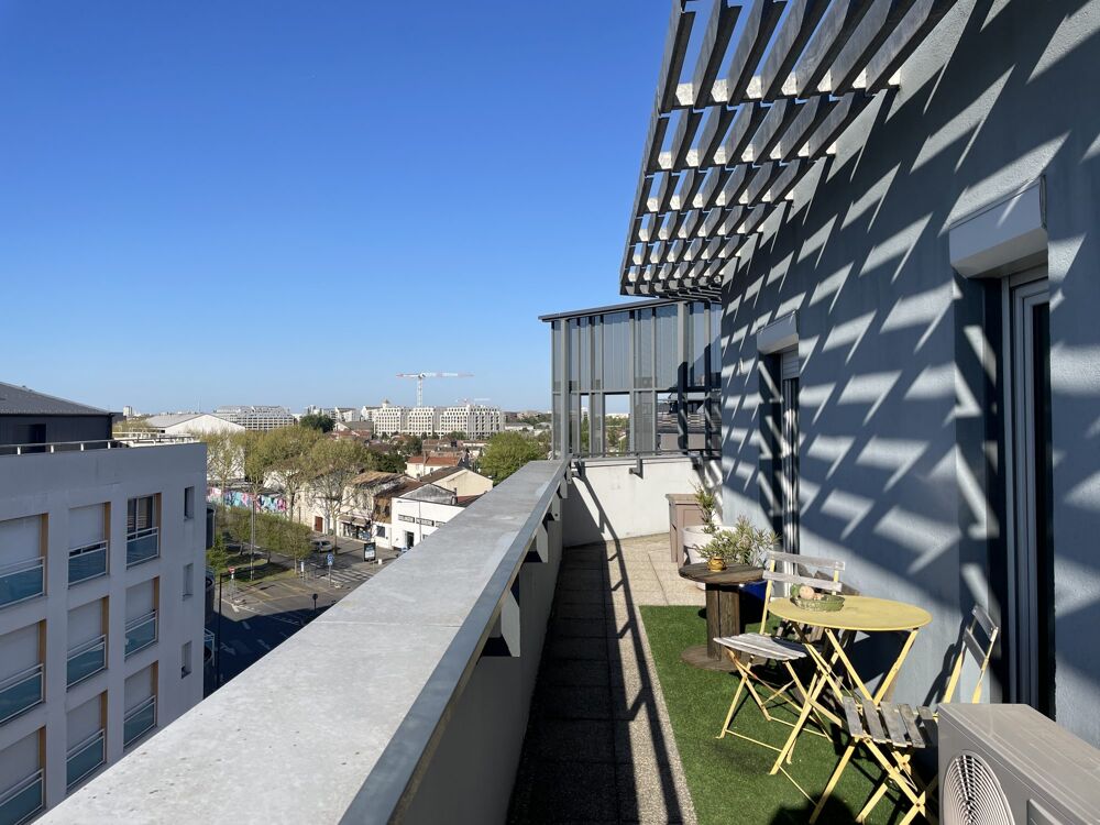 appartement climatisé en dernier étage terrasse
