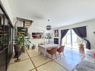  Maison à vendre 8 pièces 259 m²