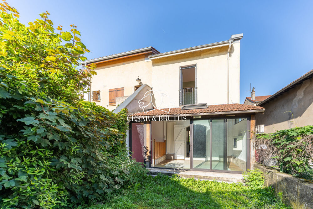Vente Maison VILLEURBANNE - Maison sur 4 niveaux - 3 grandes chambres Villeurbanne