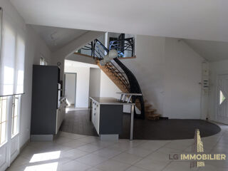  Maison à louer 5 pièces 170 m²