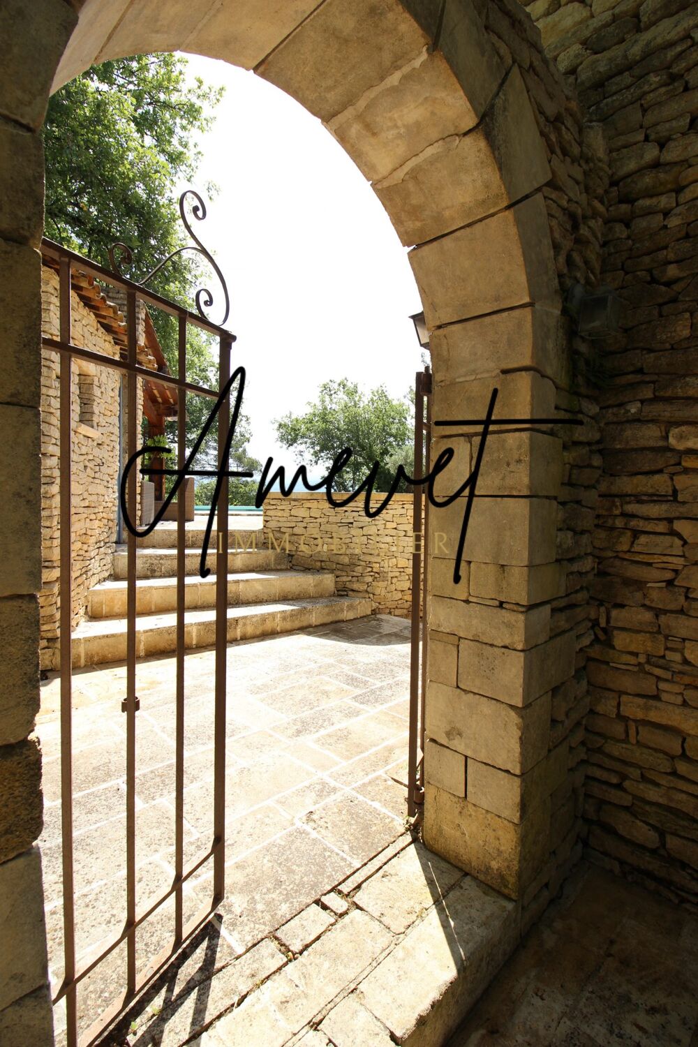 � vendre  Maison Goult (84220)