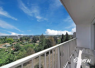 Vente Appartement Appartement T4 de 75,76 m² à vendre à Décines Décines-charpieu