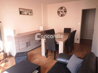  Appartement à louer 3 pièces 71 m²