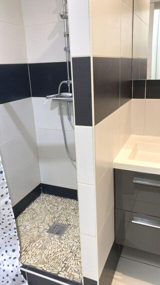 Appartement à louer 1 pièce 36 m²