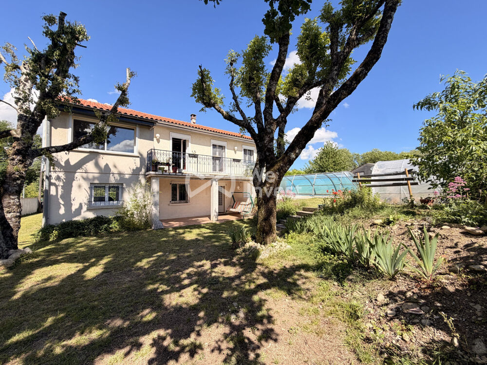 Maison Familiale avec piscine et vue Montagne Noire
