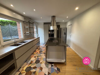  Maison � vendre 7 pi�ces 120 m�