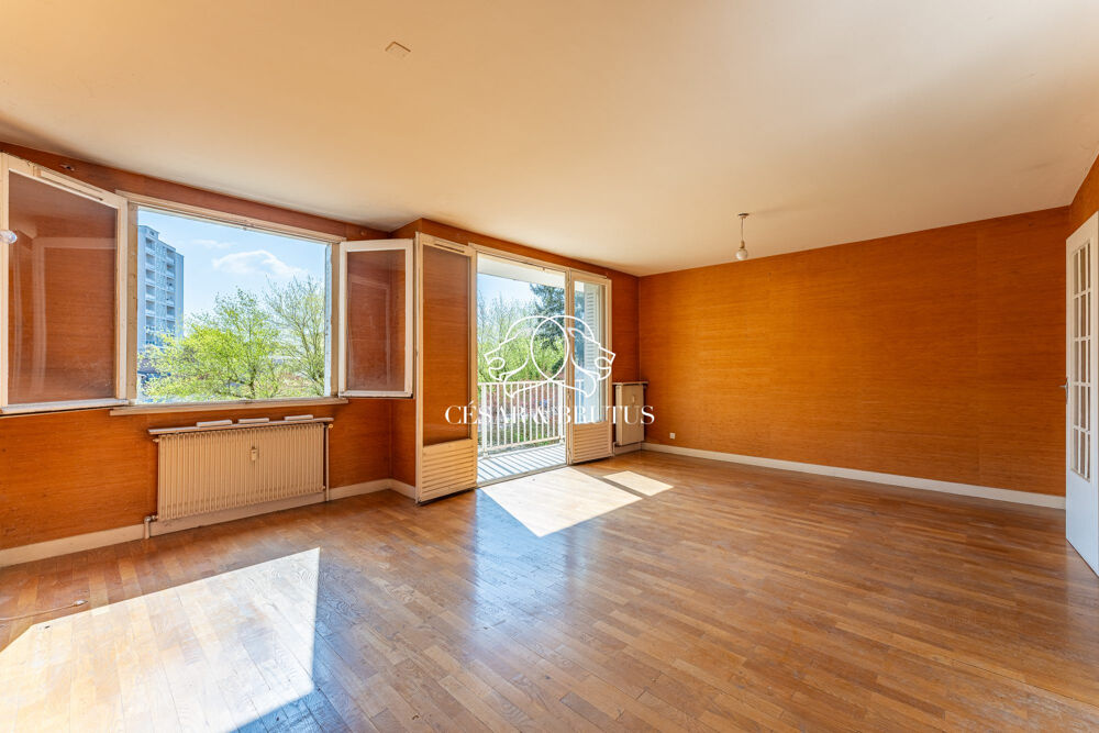 Vente Appartement À vendre – Joli T3 à rénover avec balcon et vue dégagée ? Oullins