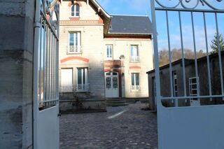  Maison � louer 8 pi�ces 163 m�