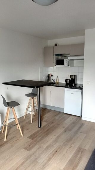  Appartement � louer 1 pi�ce 25 m� Ivry-sur-seine