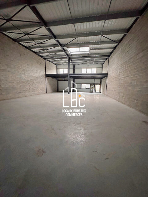 Vertou - Local d'activit&eacute;s 329 m&sup2; &agrave; louer 2144 44120 Vertou