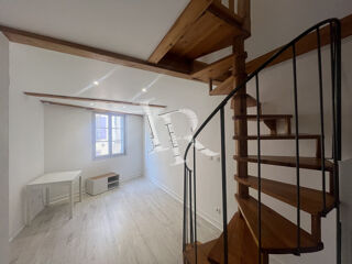  Appartement à louer 2 pièces 35 m²