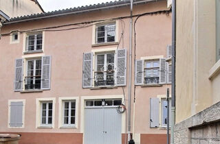  Immeuble à vendre 330 m²