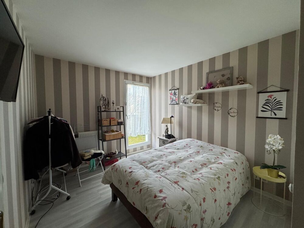 Vente Appartement TRÈS BEL APPARTEMENT DANS UNE BELLE RÉSIDENCE SÉCURISÉE Sainte-geneviève-des-bois